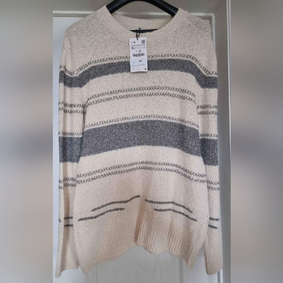 Zara XL Mens Cream and Grey Strip Sweater - Picture 1 of 2